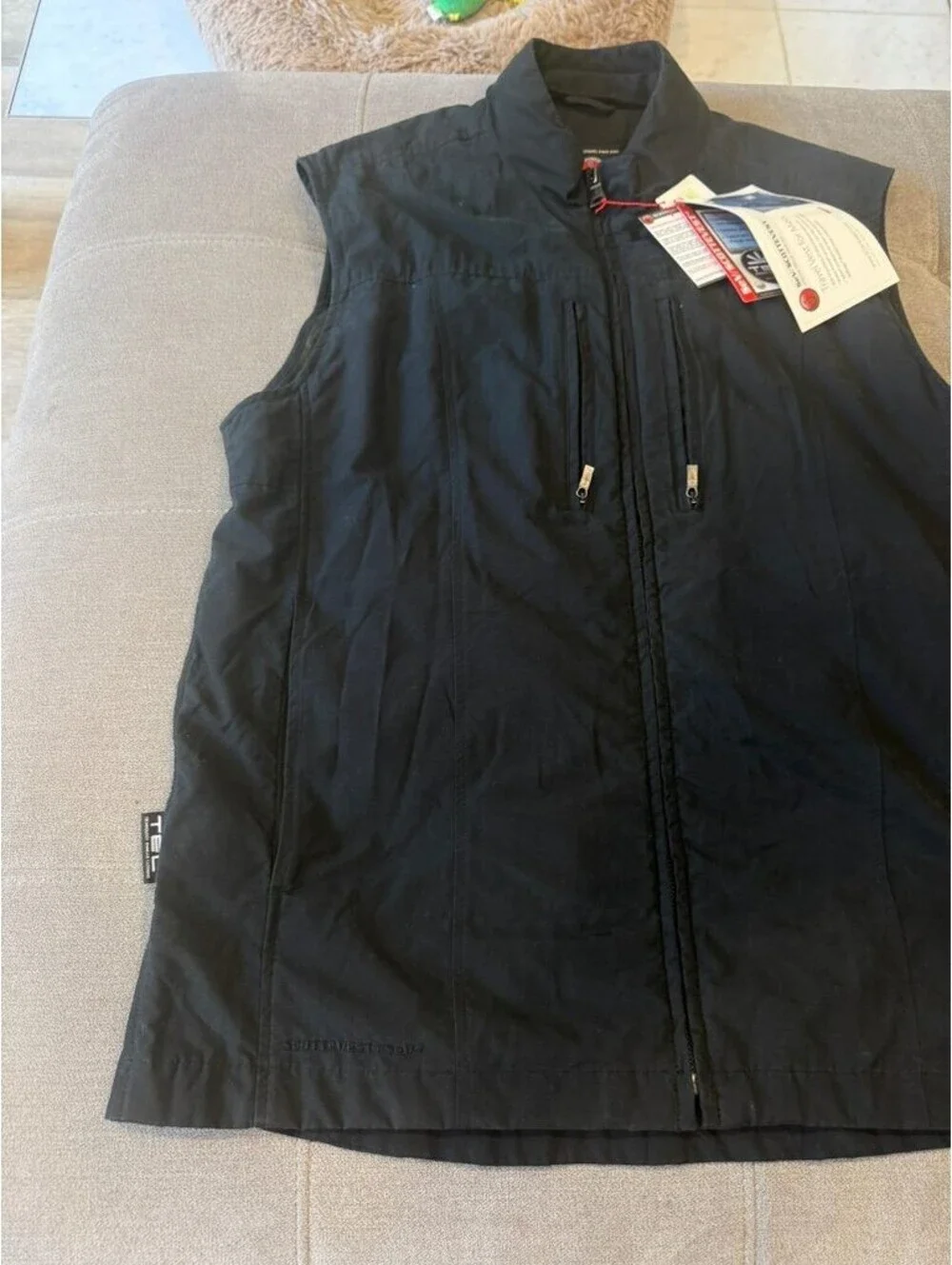 SCOTTeVEST Mens L Travel Vest Black 22 Pockets TEC NWT